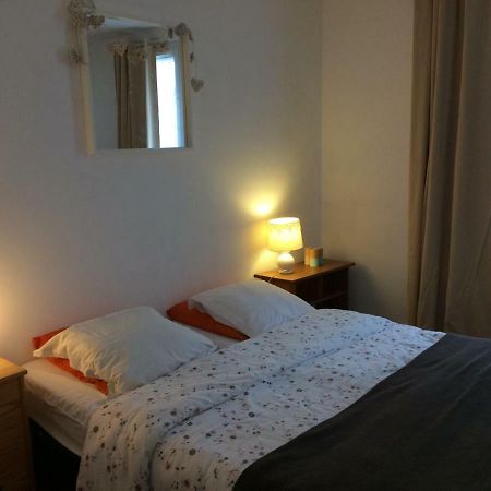 Appartement 4 Personnes Centre Ville Châteauneuf-sur-Loire Exterior foto